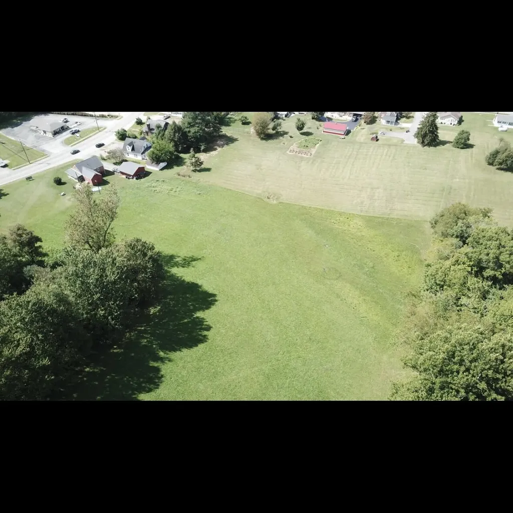 831 E 4th Street London KY 40741