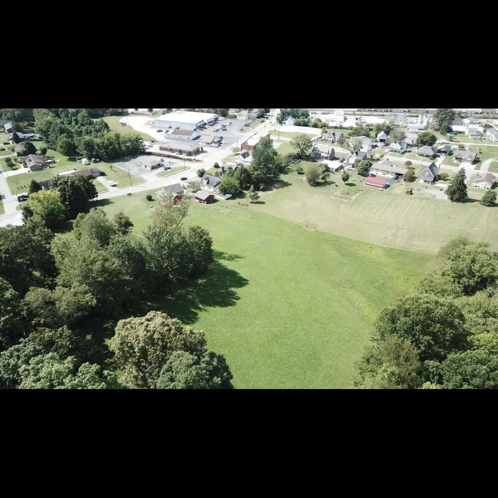 831 E 4th Street London KY 40741