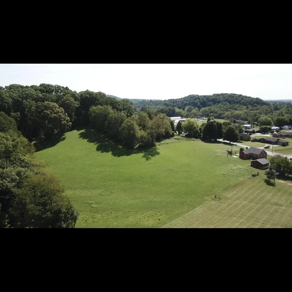831 E 4th Street London KY 40741