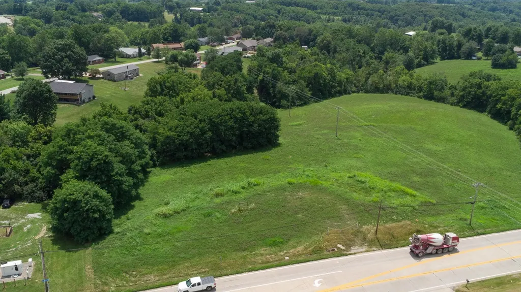 27 Taft Highway Dry Ridge KY 41035