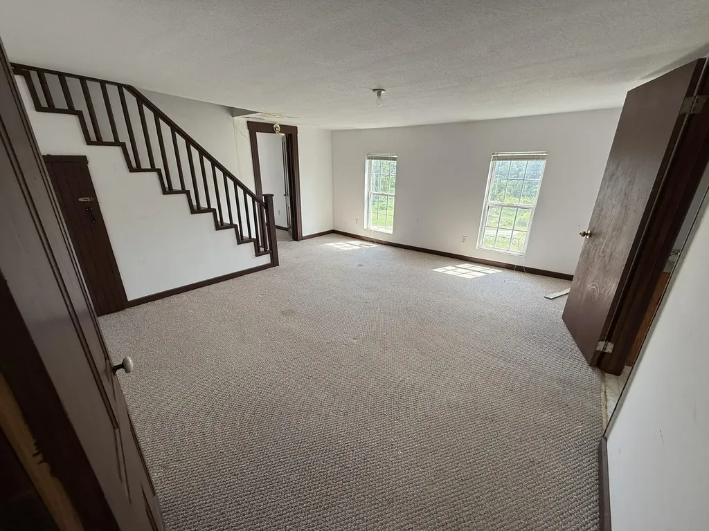 838 State Garage Road Albany KY 42602
