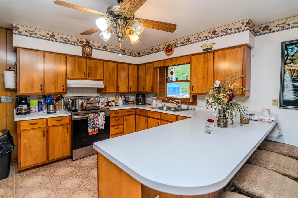 604 Highway 421 N Mckee KY 40447