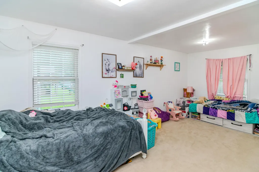 604 Highway 421 N Mckee KY 40447