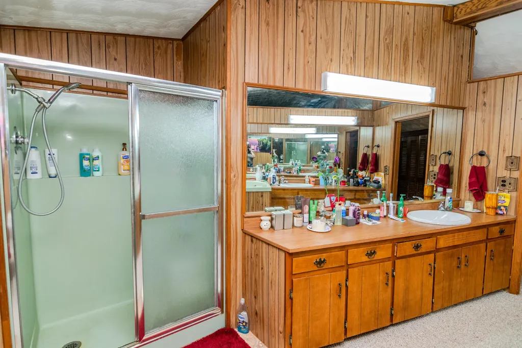 604 Highway 421 N Mckee KY 40447
