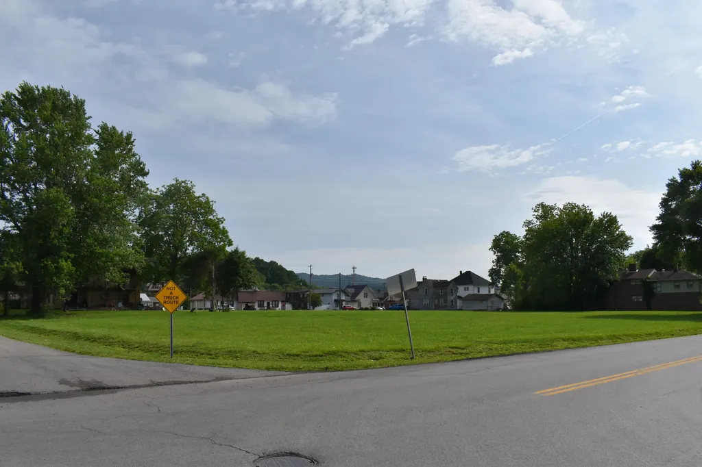 321 Chester Avenue Middlesboro KY 40965