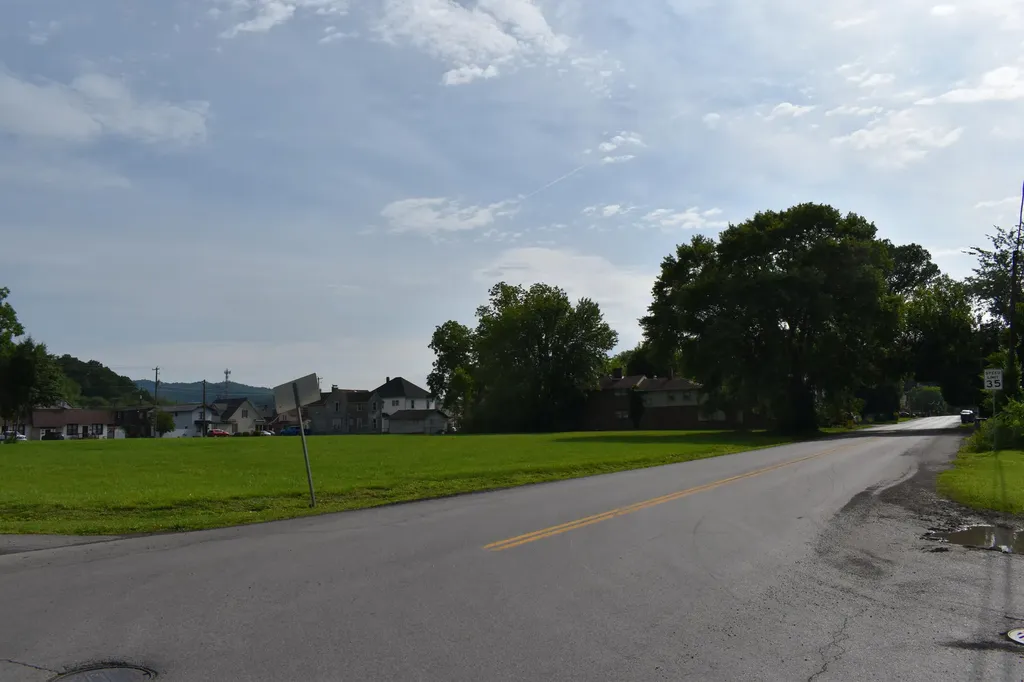 321 Chester Avenue Middlesboro KY 40965
