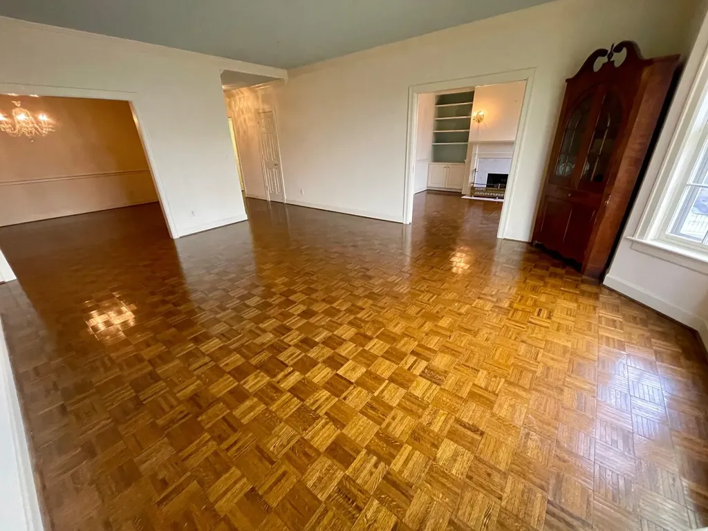 111 Woodland Avenue Lexington KY 40502