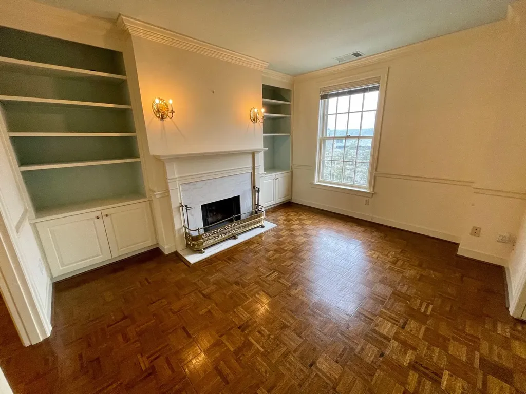 111 Woodland Avenue Lexington KY 40502