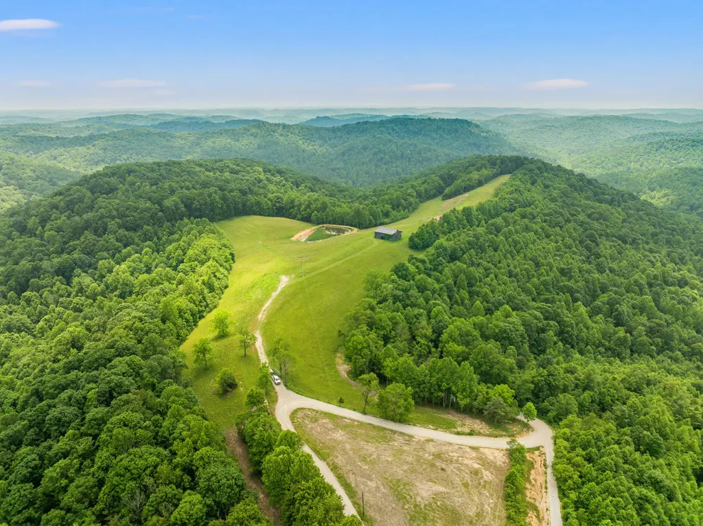 1945 Pittman Branch Road Mt Vernon KY 40456