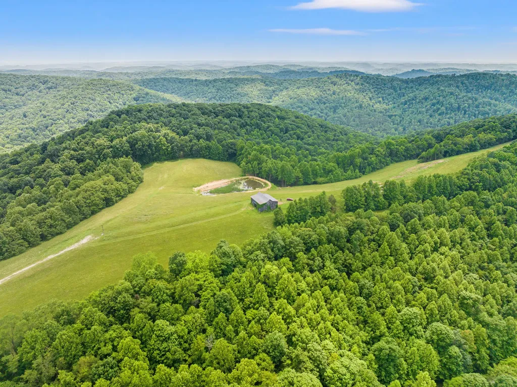 1945 Pittman Branch Road Mt Vernon KY 40456