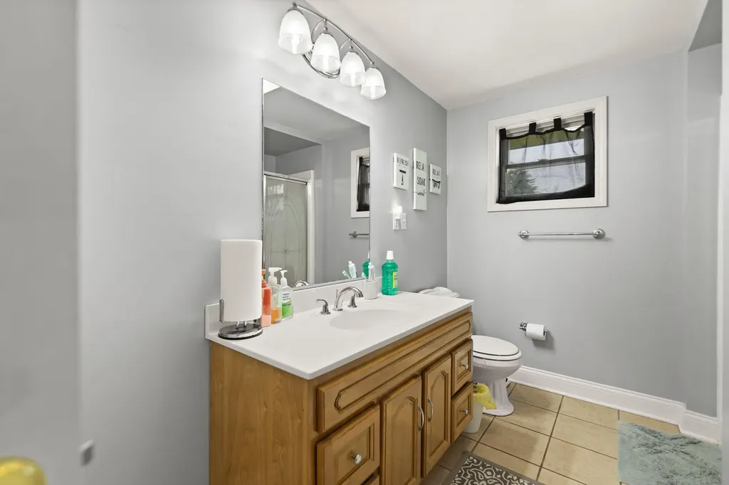 386 Boggs Road London KY 40744