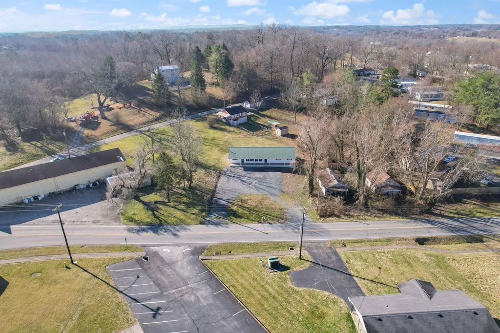 198 W Cumberland Avenue Jamestown KY 42629