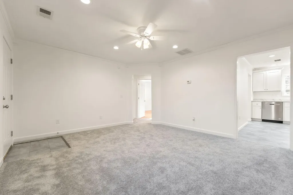 198 W Cumberland Avenue Jamestown KY 42629