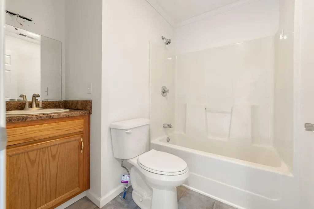 198 W Cumberland Avenue Jamestown KY 42629