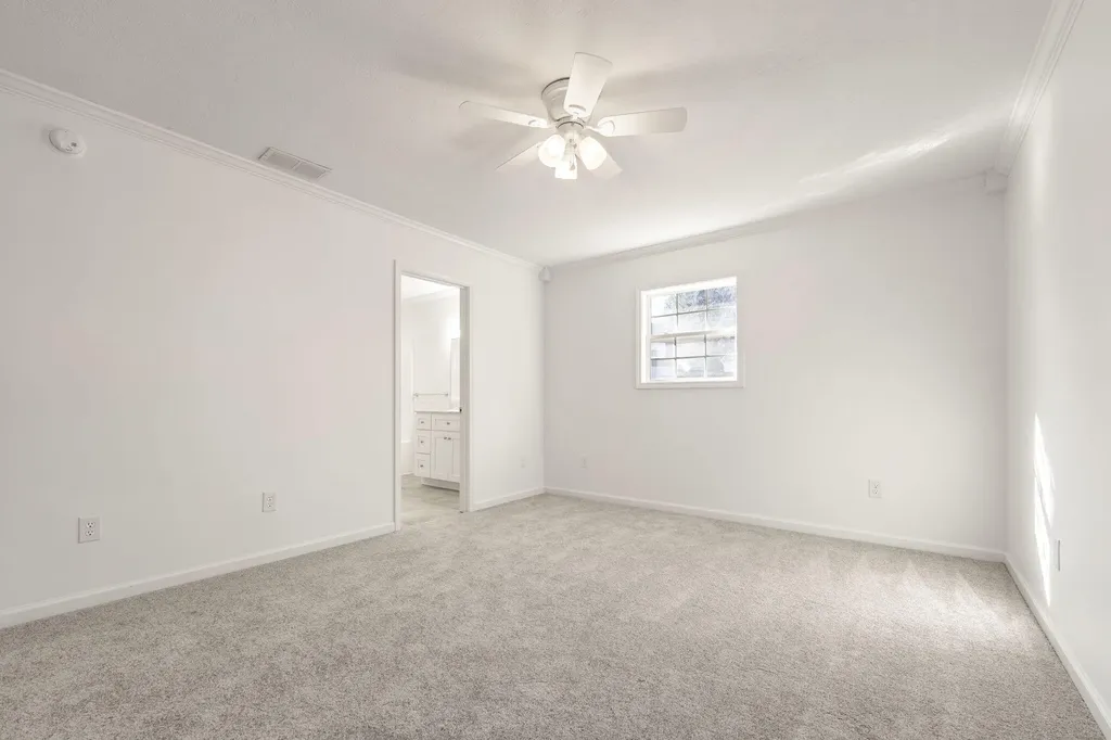 198 W Cumberland Avenue Jamestown KY 42629