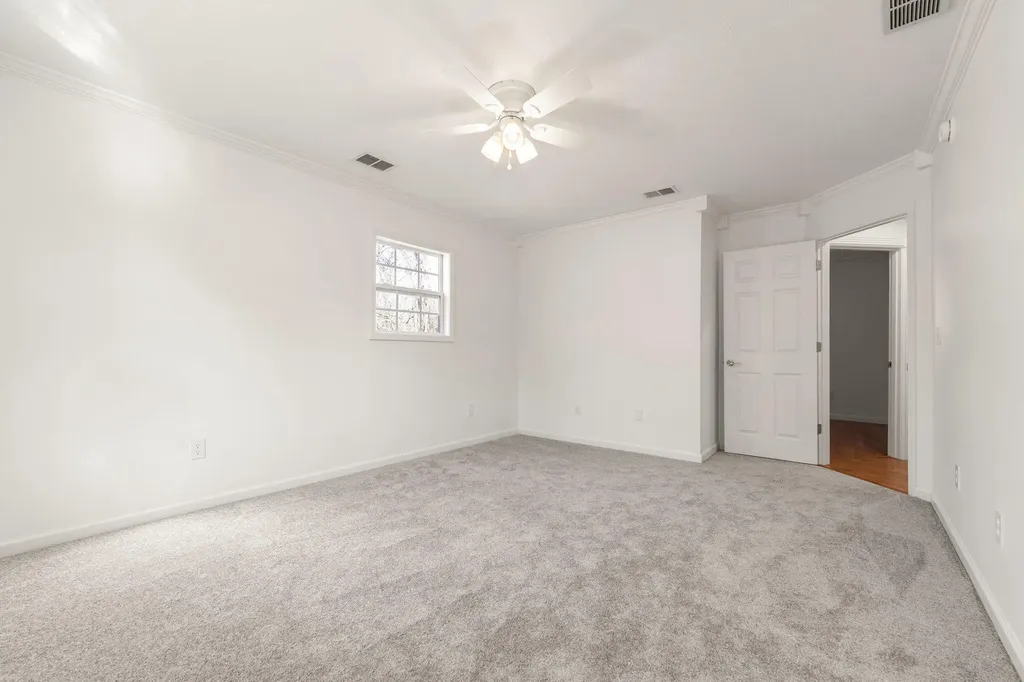 198 W Cumberland Avenue Jamestown KY 42629