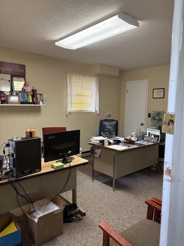 212 Maple Street Manchester KY 40962