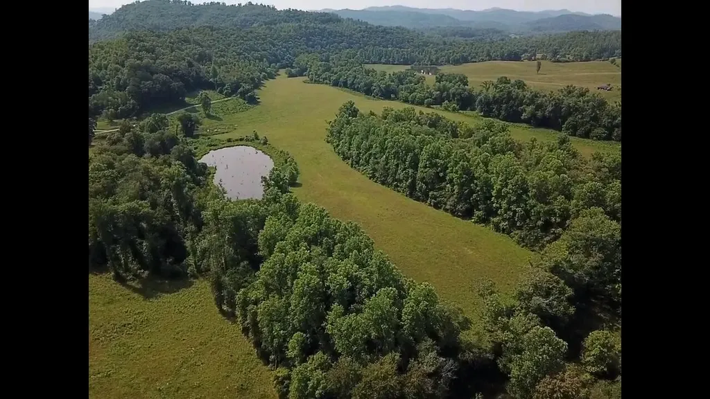 1440 Lawson Bend Road Williamsburg KY 40769