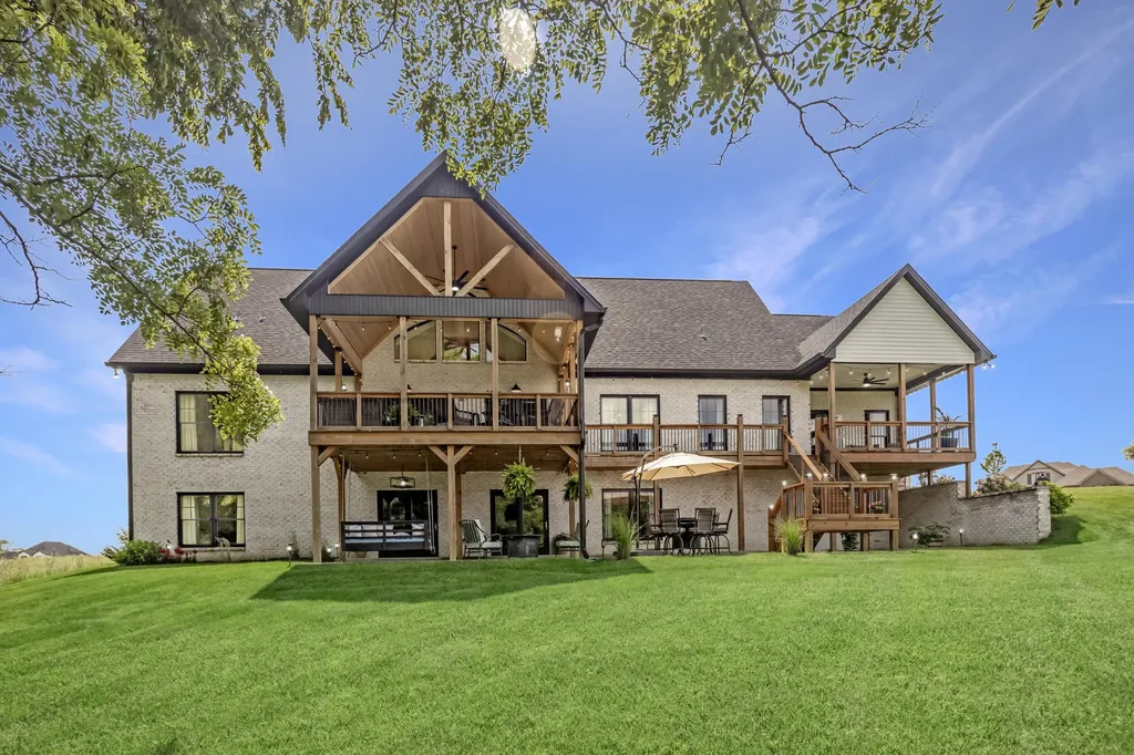 108 Peaceful Landing Wilmore KY 40390