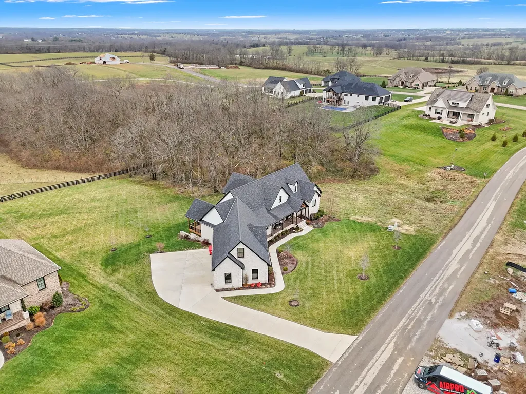 108 Peaceful Landing Wilmore KY 40390