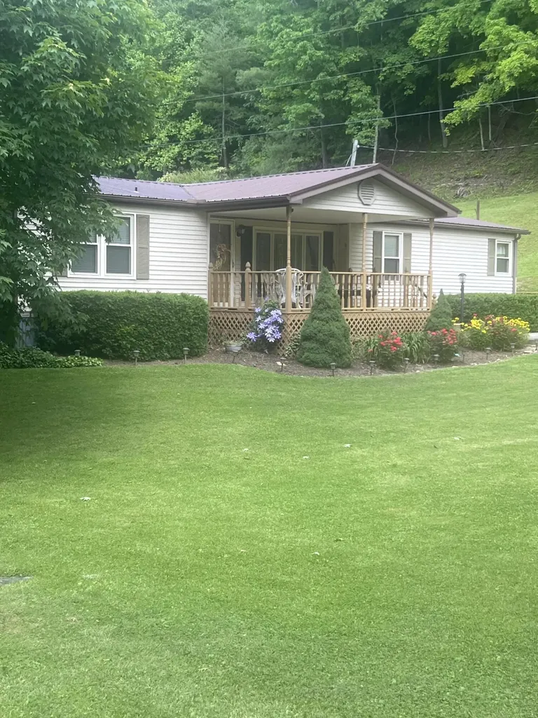 7515 South Key 32 Isonville KY 41149