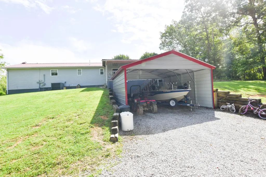 2489 Judio Road Burkesville KY 42717