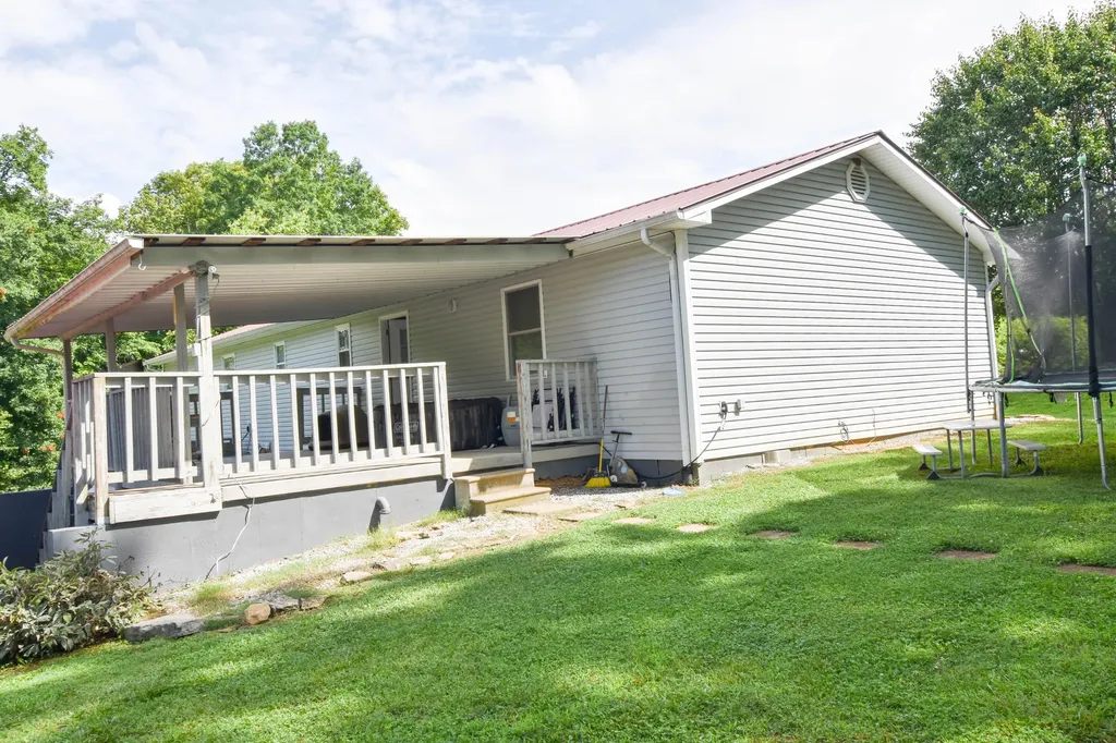 2489 Judio Road Burkesville KY 42717