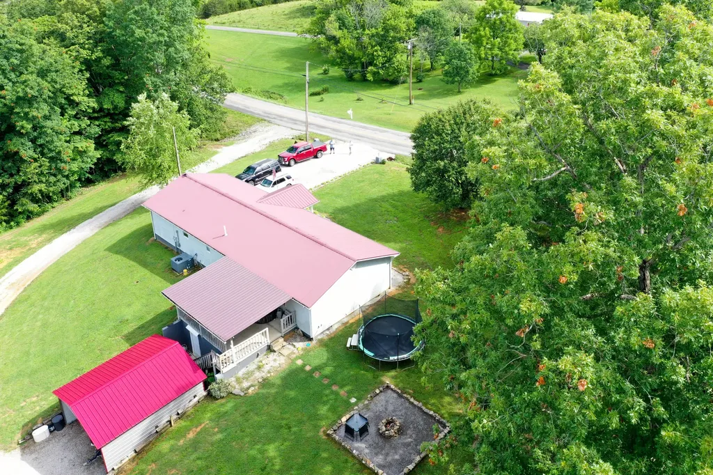 2489 Judio Road Burkesville KY 42717