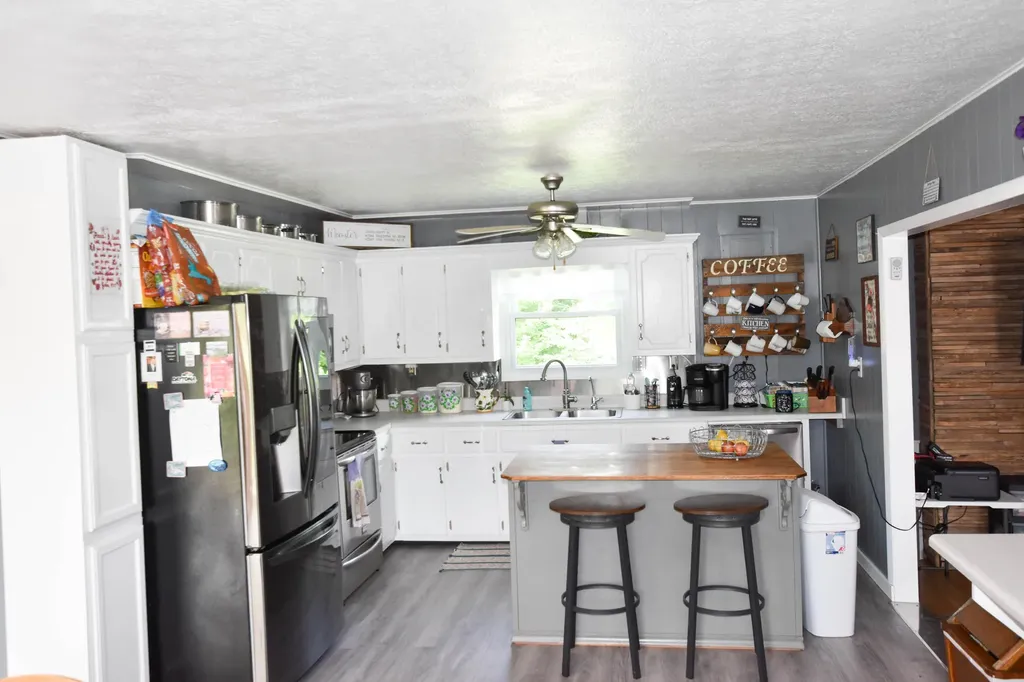 2489 Judio Road Burkesville KY 42717