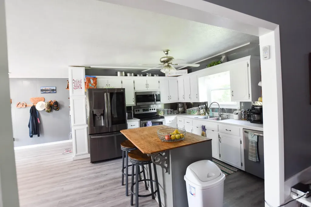 2489 Judio Road Burkesville KY 42717