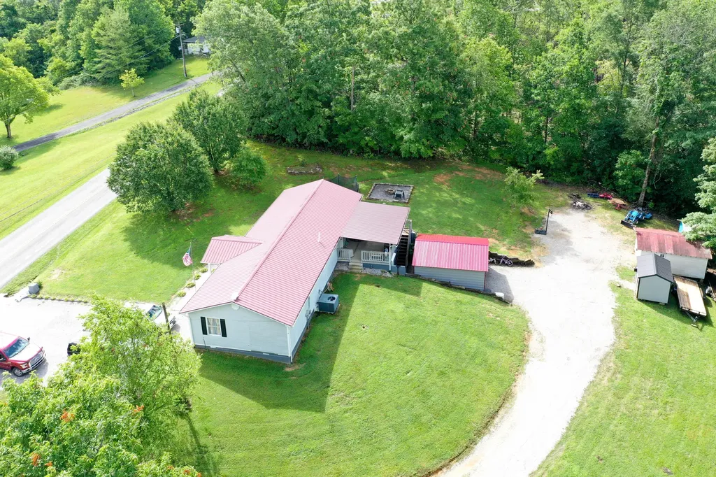 2489 Judio Road Burkesville KY 42717