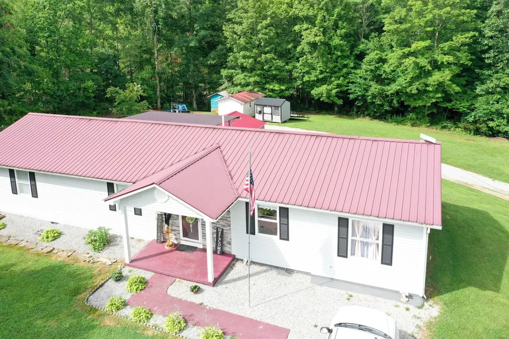 2489 Judio Road Burkesville KY 42717