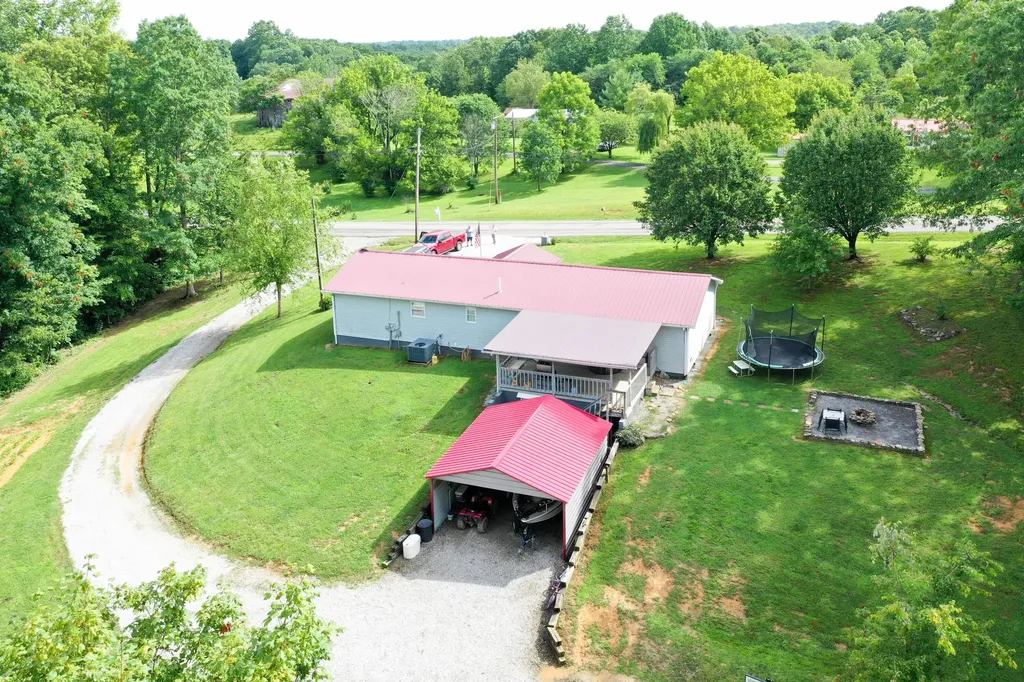 2489 Judio Road Burkesville KY 42717