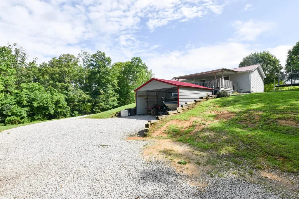 2489 Judio Road Burkesville KY 42717
