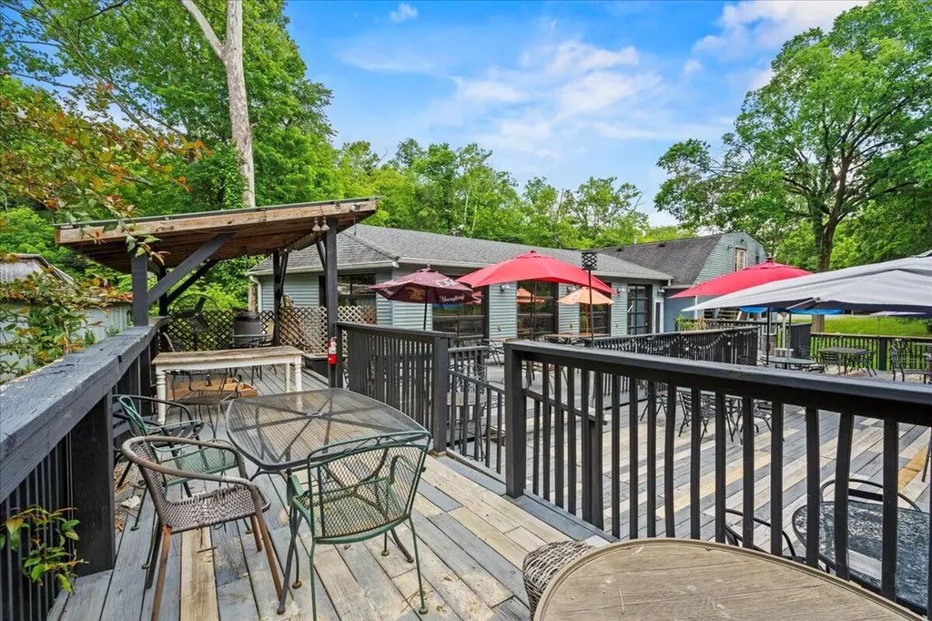 220 Athens Boonsboro Road Winchester KY 40391