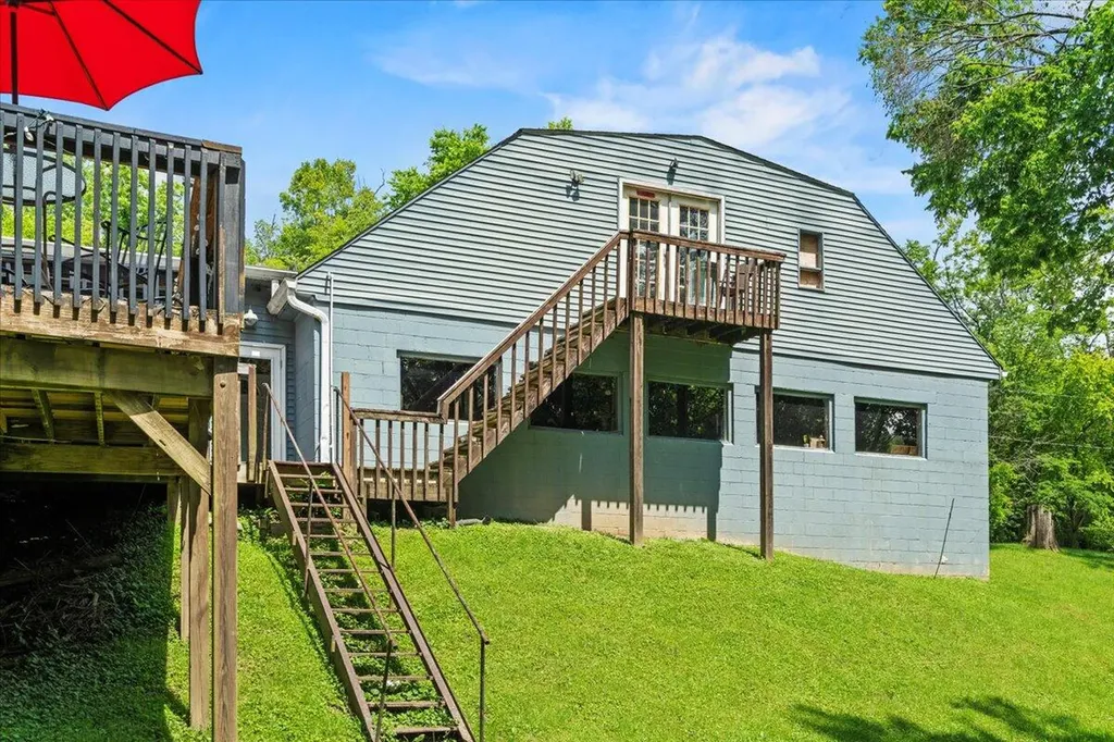 220 Athens Boonsboro Road Winchester KY 40391