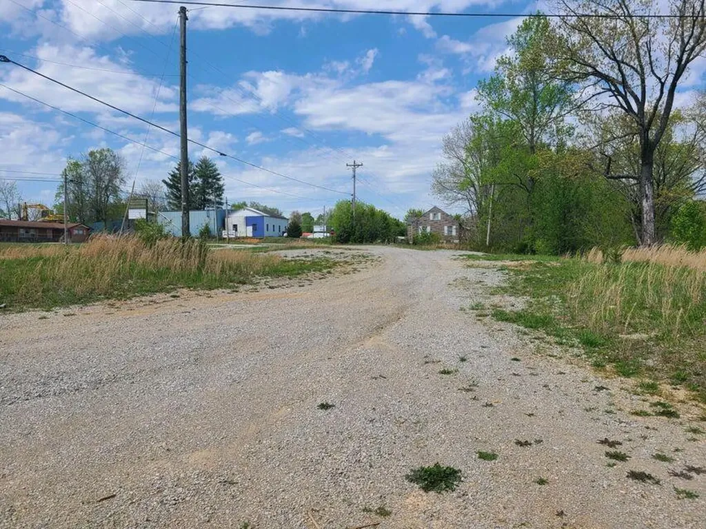 4777 Highway 80 Somerset KY 42503