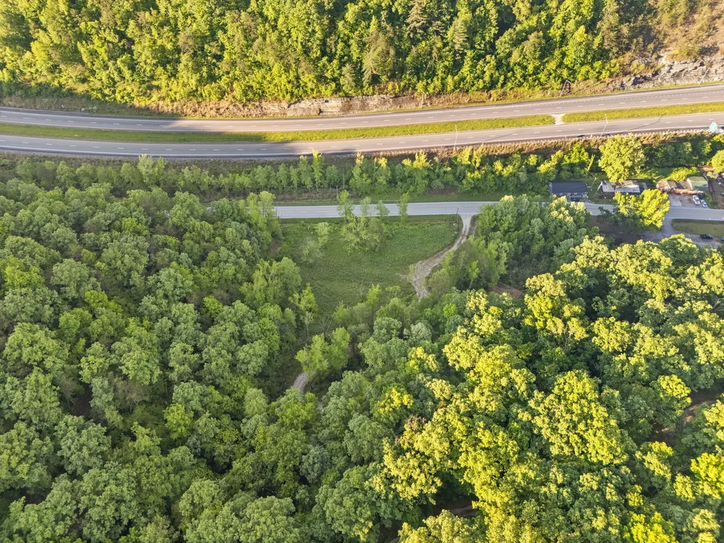12332 Campton Road Stanton KY 40380