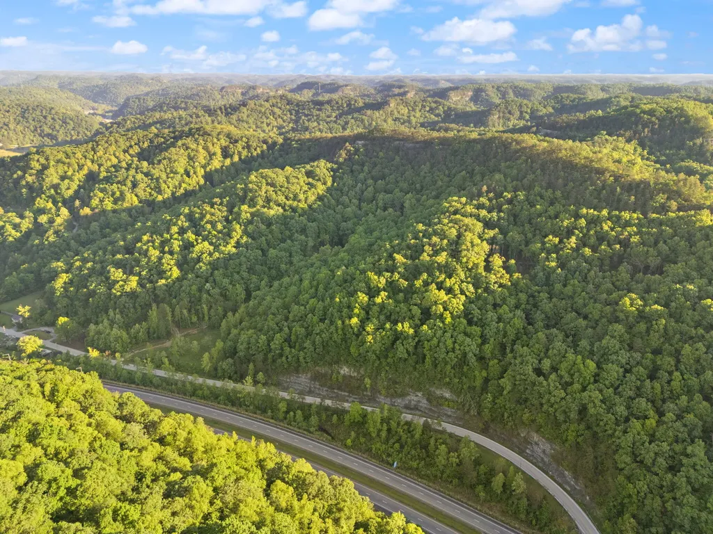 12332 Campton Road Stanton KY 40380