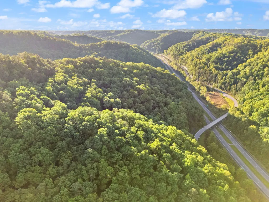 12332 Campton Road Stanton KY 40380