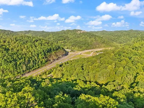 12332 Campton Road Stanton KY 40380