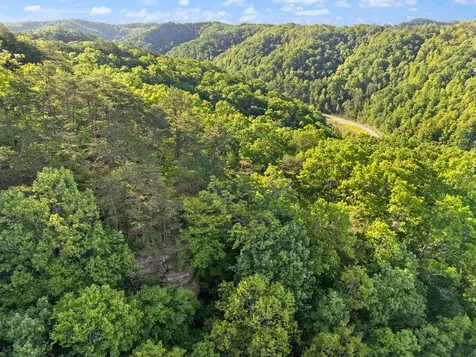 12332 Campton Road Stanton KY 40380