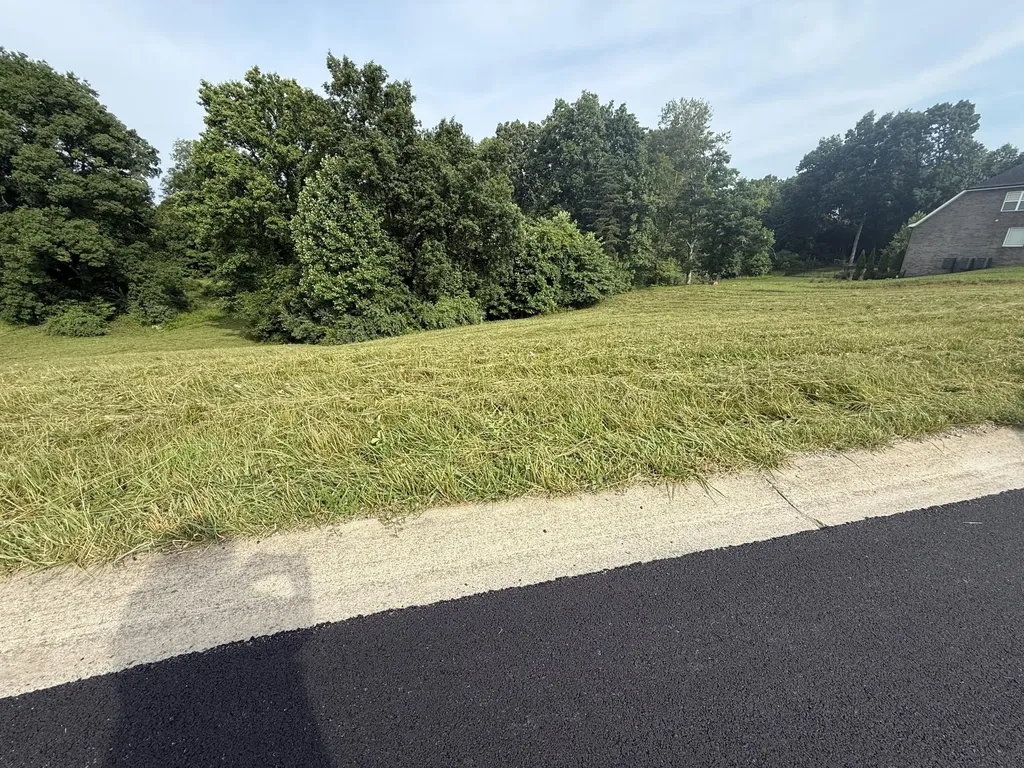 121 Tatum Point Drive Somerset KY 42503