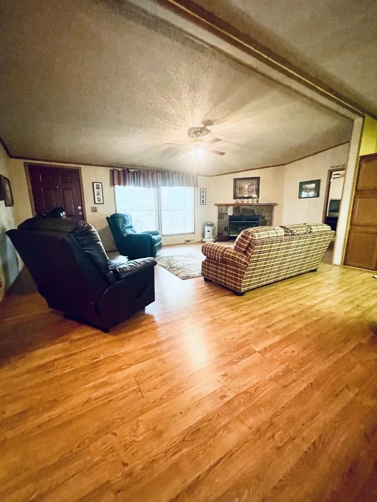 2125 High Reeves Spur 1 Richmond KY 40475