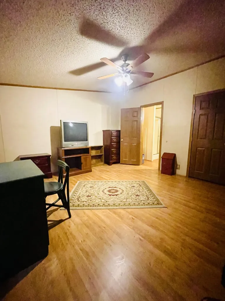 2125 High Reeves Spur 1 Richmond KY 40475