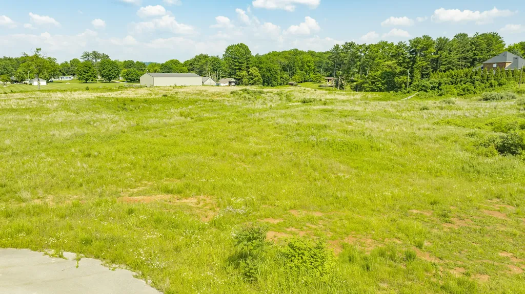 5800 Highway 27 Somerset KY 42501