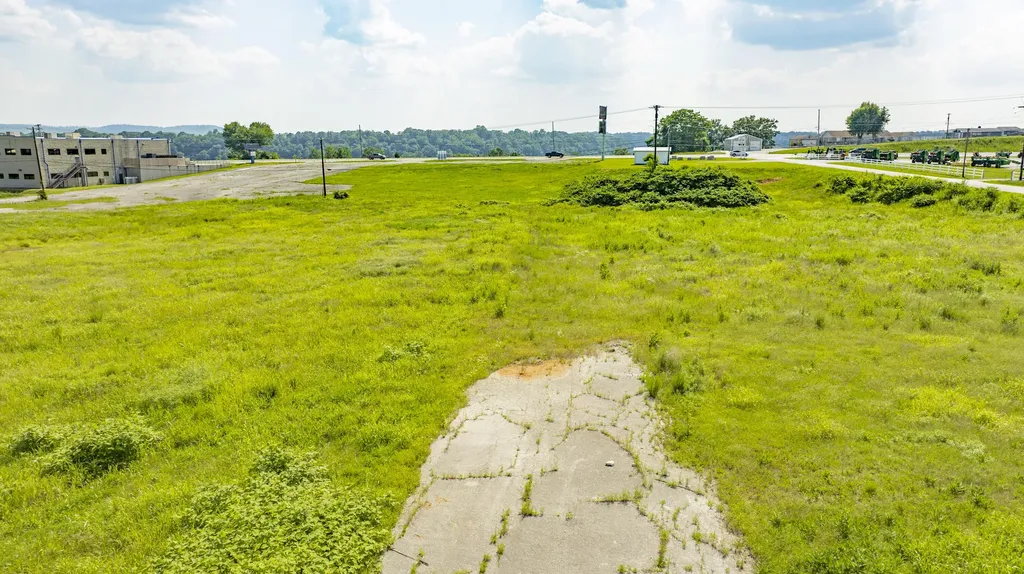 5800 Highway 27 Somerset KY 42501