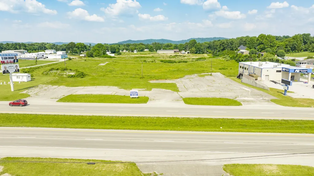 5800 Highway 27 Somerset KY 42501