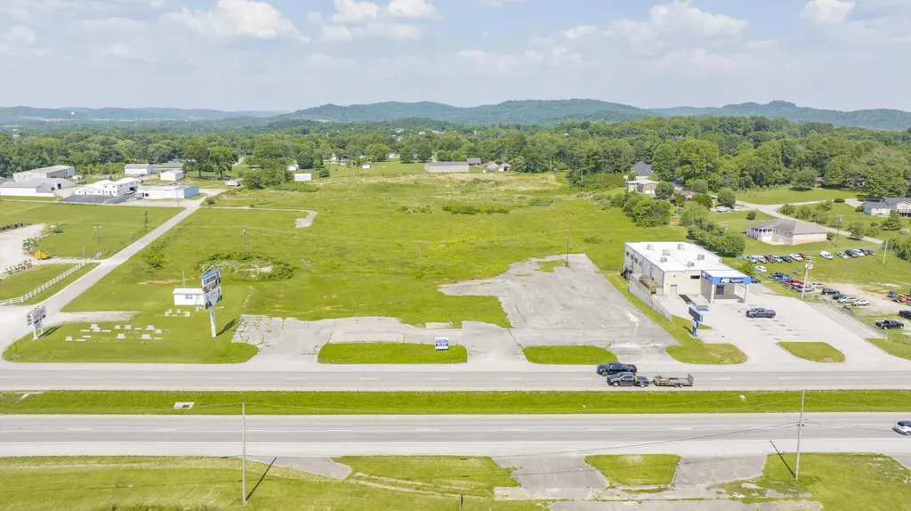 5800 Highway 27 Somerset KY 42501