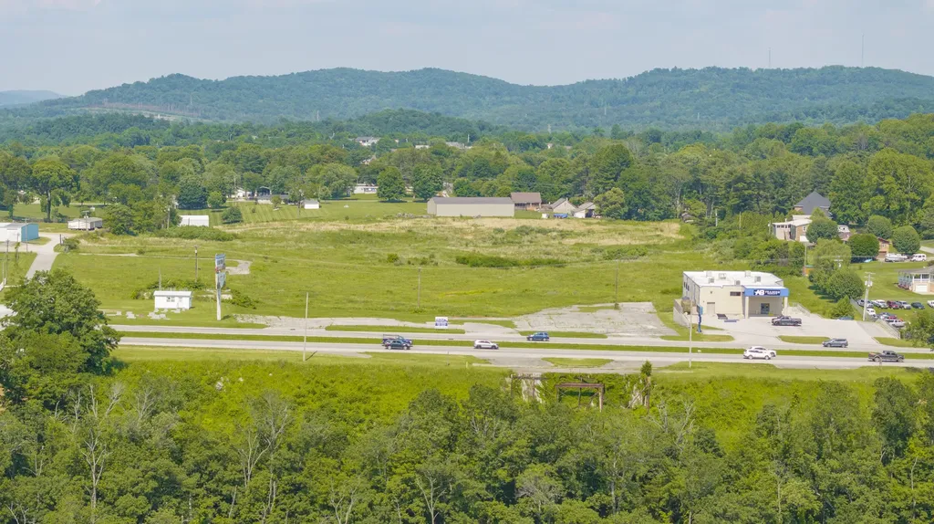 5800 Highway 27 Somerset KY 42501